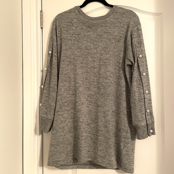 Zara grey sweater dress with pearl detailing - Picture 1 of 2
